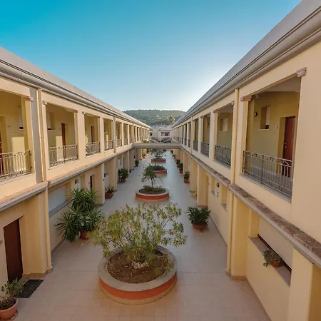 Stylish Le Fontane 2 Bedrapt T6 Sleeps 6 * וילסימיוס