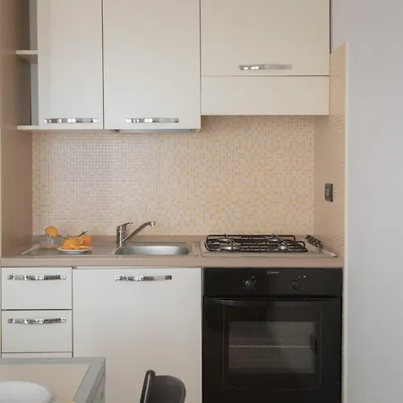 Stylish Le Fontane 2 Bedrapt T6 Sleeps 6 Appartamento Villasimius