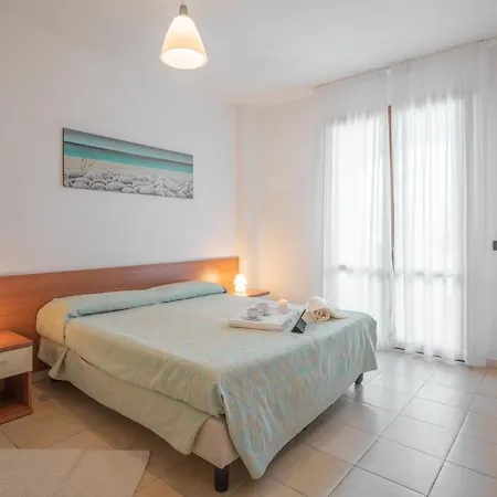 Stylish Le Fontane 2 Bedrapt T6 Sleeps 6 Appartamento Villasimius