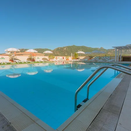 Stylish Le Fontane 2 Bedrapt T6 Sleeps 6 Appartamento *