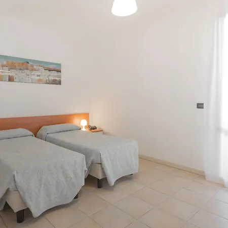 Stylish Le Fontane 2 Bedrapt T6 Sleeps 6 Appartamento Villasimius