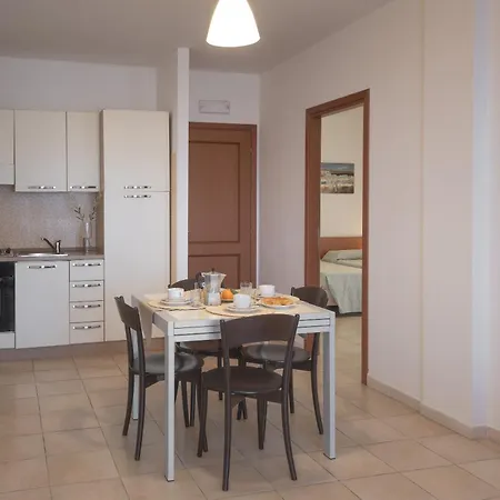 Stylish Le Fontane 2 Bedrapt T6 Sleeps 6 * Villasimius